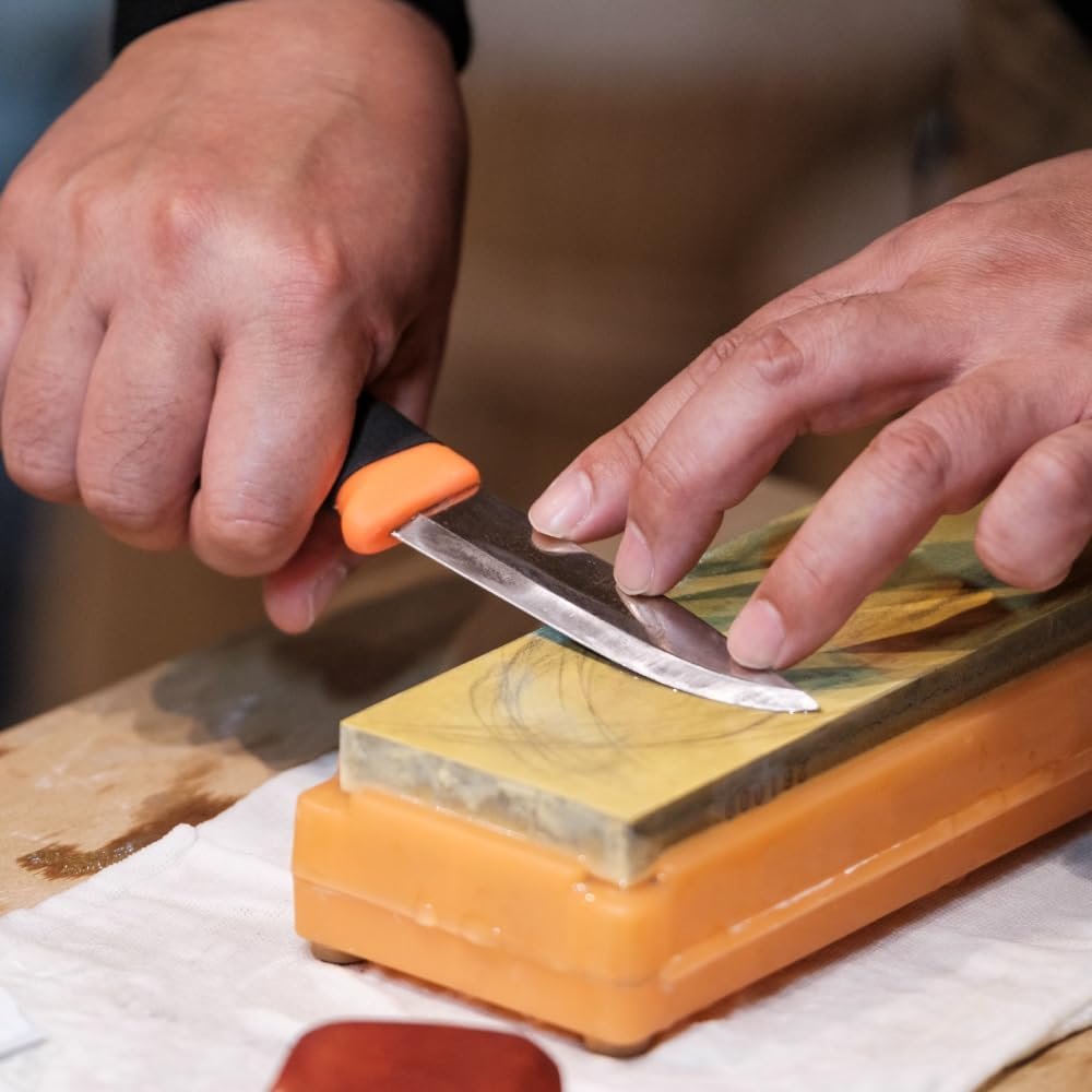 Morakniv Cuchillo Companion Heavy Duty con hoja de acero al - Imagen 5